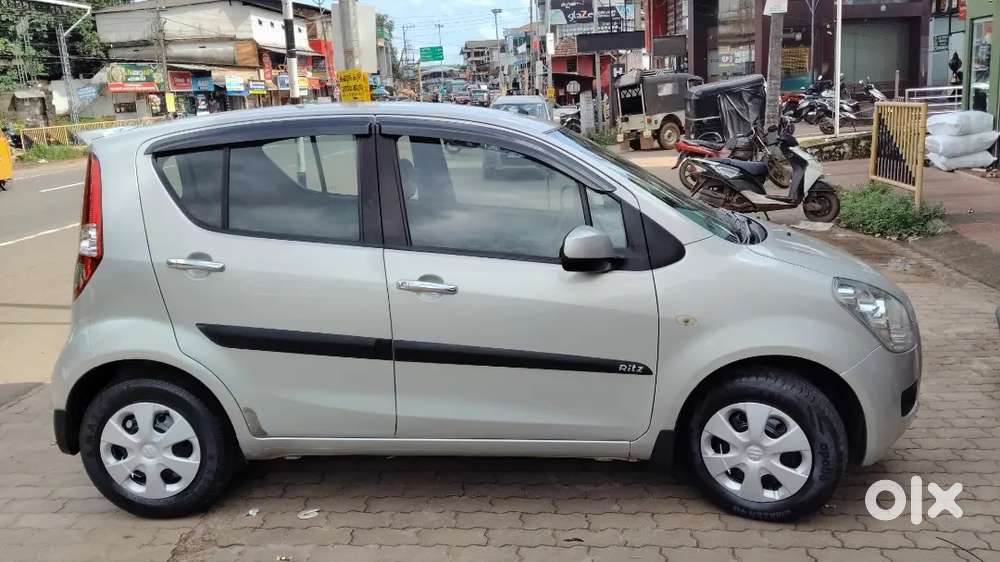 Maruti Suzuki Ritz Vxi 2012