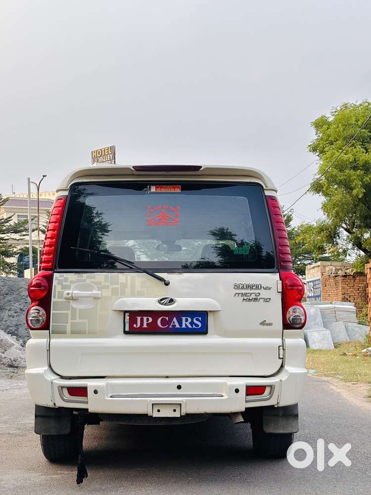 Mahindra Scorpio Vlx 4wd, 2013, Petrol