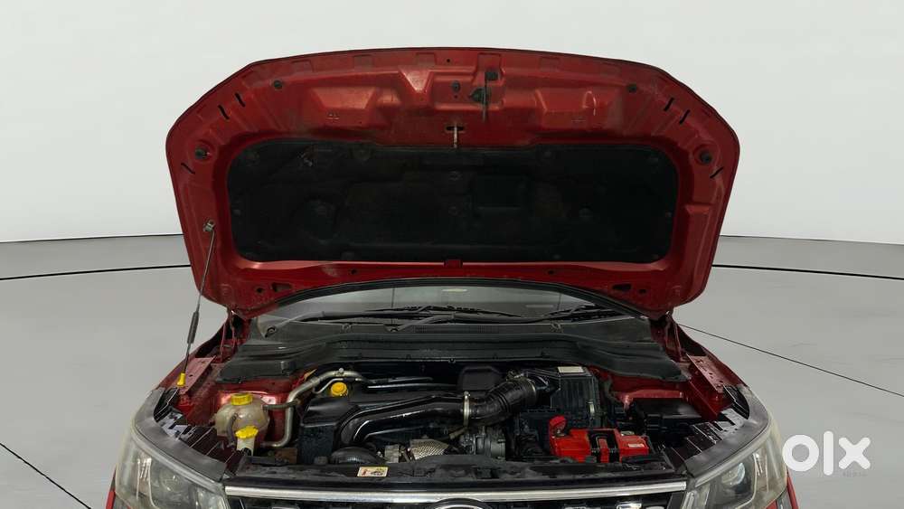 Mahindra Xuv300 W8 Option Dual Tone Diesel, 2019, Diesel