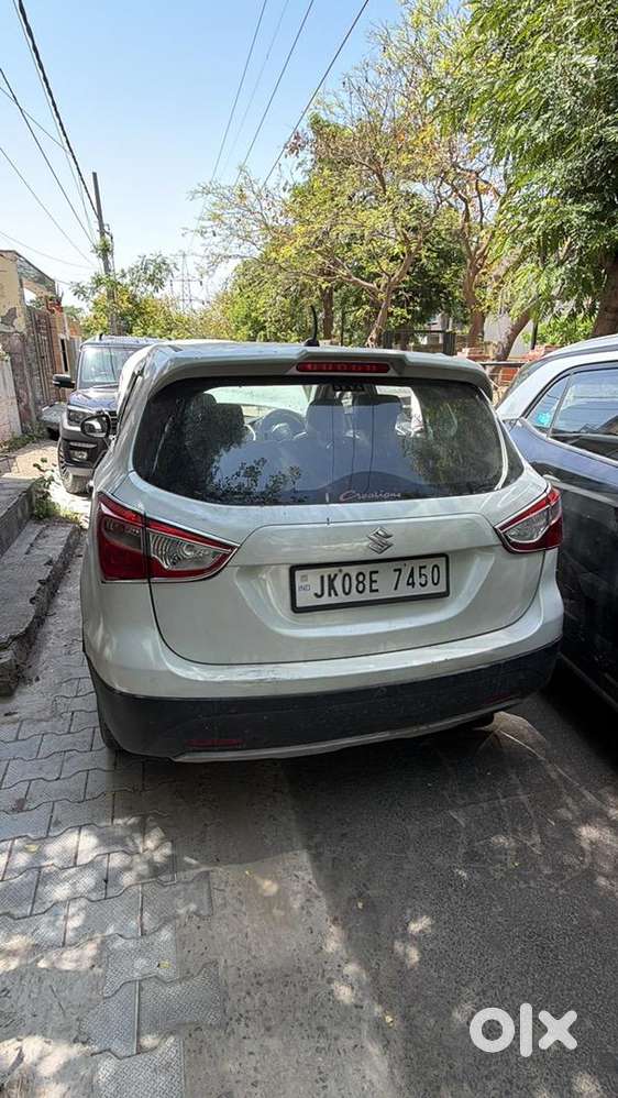 Maruti Suzuki S-cross 2016 Diesel Good Condition