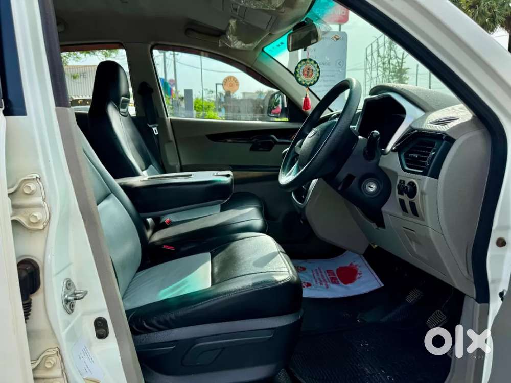 Mahindra Kuv 100 Mfalcon G80 K6, 2016, Petrol