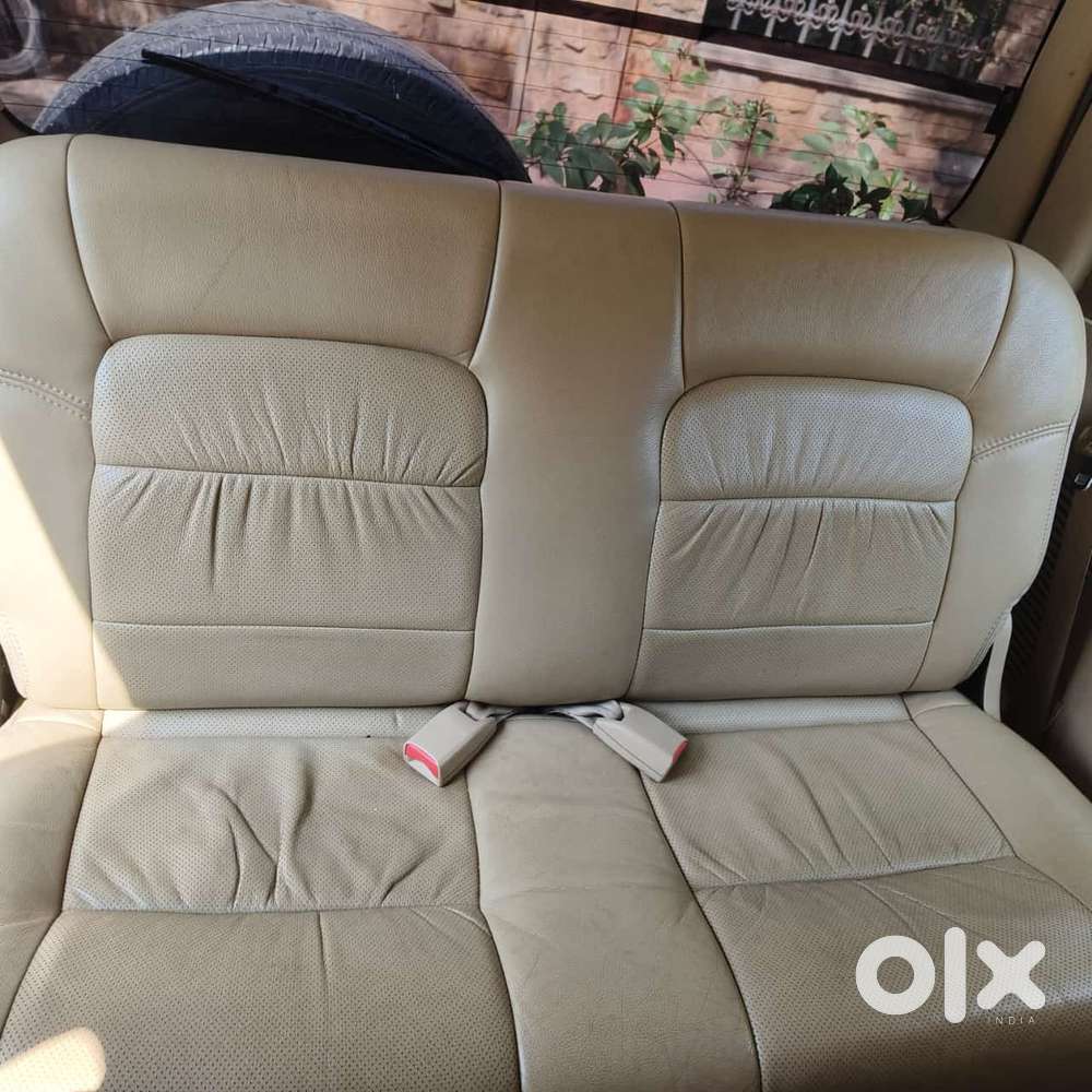 Ford Endeavour 2.5 4x2 Mt, 2012, Diesel