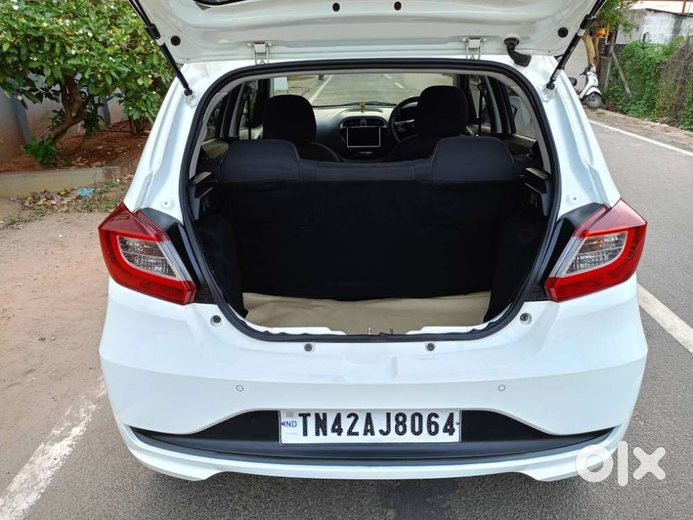 Tata Tiago 1.2 Revotron Xt (o), 2022, Petrol