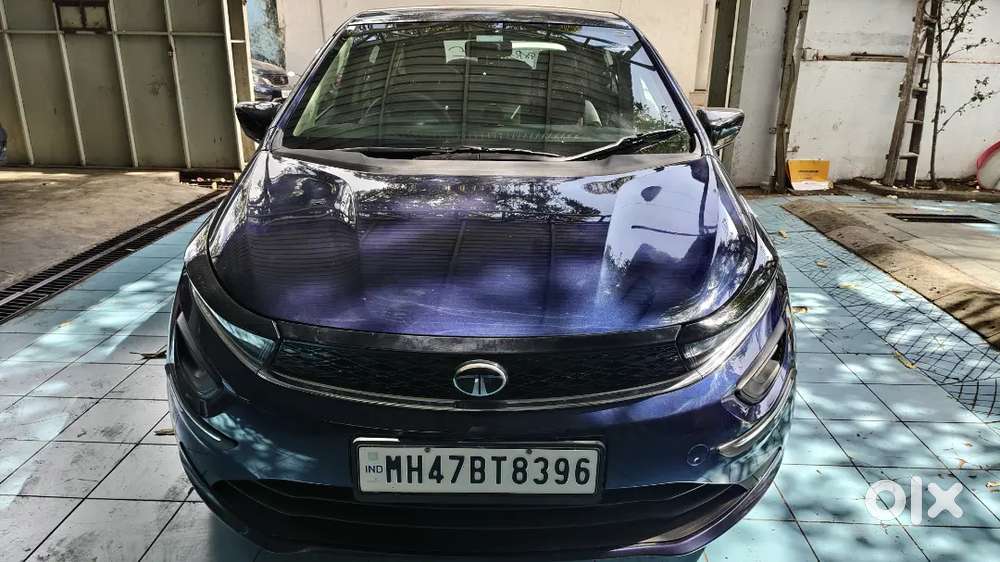 Tata Altroz 2024 Petrol Like New Condition October Registration