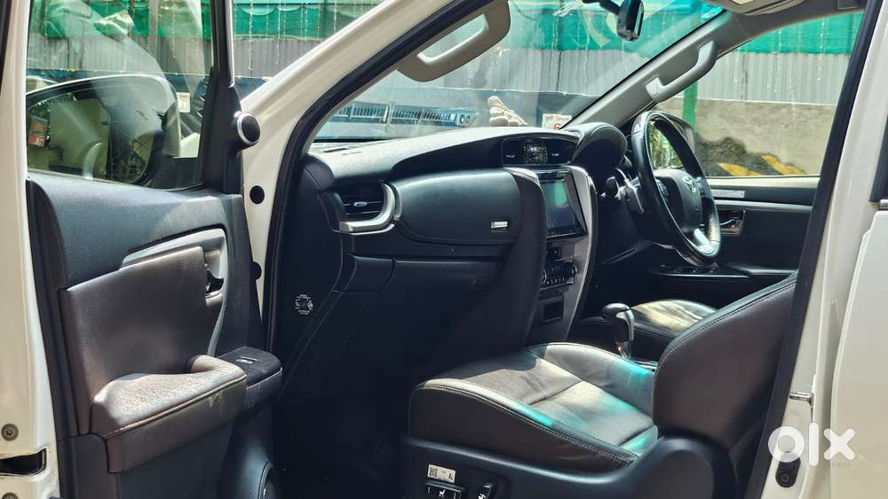 Toyota Fortuner 4x2 At 2.8 Diesel, 2020, Diesel