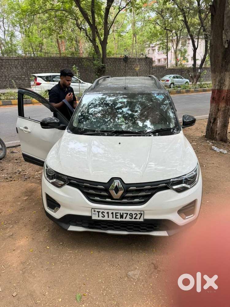2022 Renault Triber 7 Seater Car Petrol Manual 13000 Km