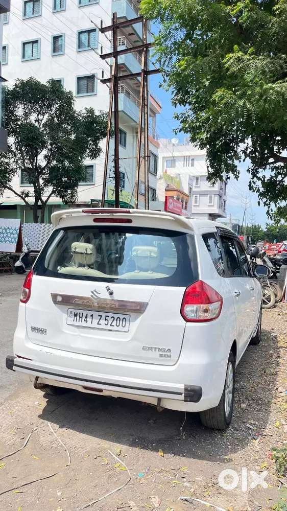 Maruti Suzuki Ertiga 2013 Diesel Zdi Well Maintained