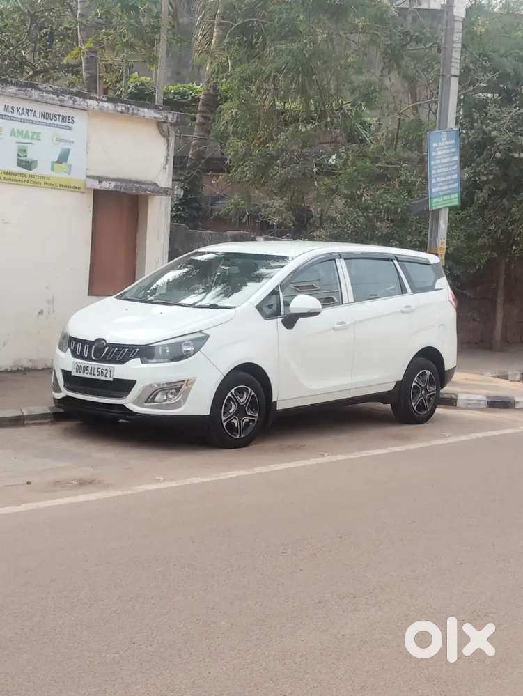 Mahindra Marazzo Diesel 2019 Car