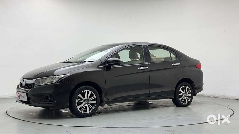 Honda City I-vtec V, 2017, Petrol