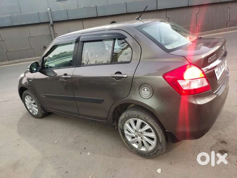 Maruti Suzuki Dzire 2015 Petrol 70000 Km Driven