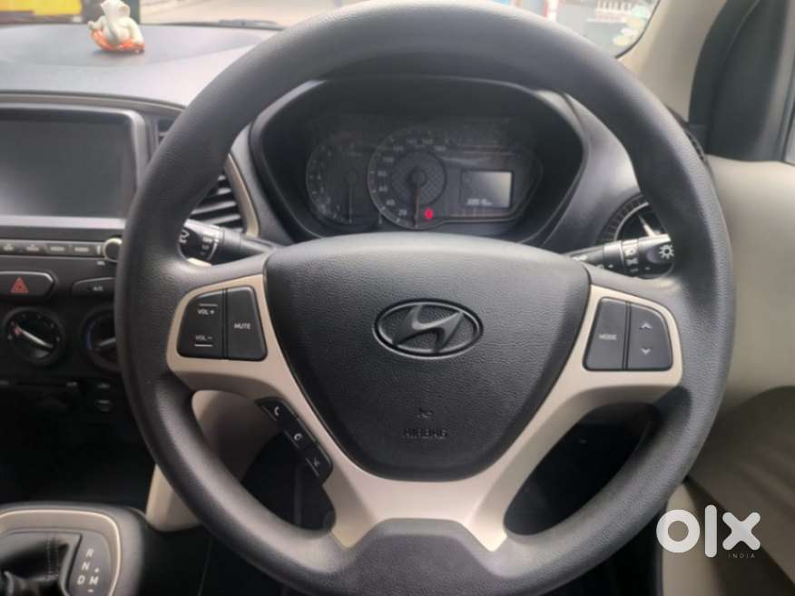 Hyundai Grand I10 Sportz, 2015, Petrol