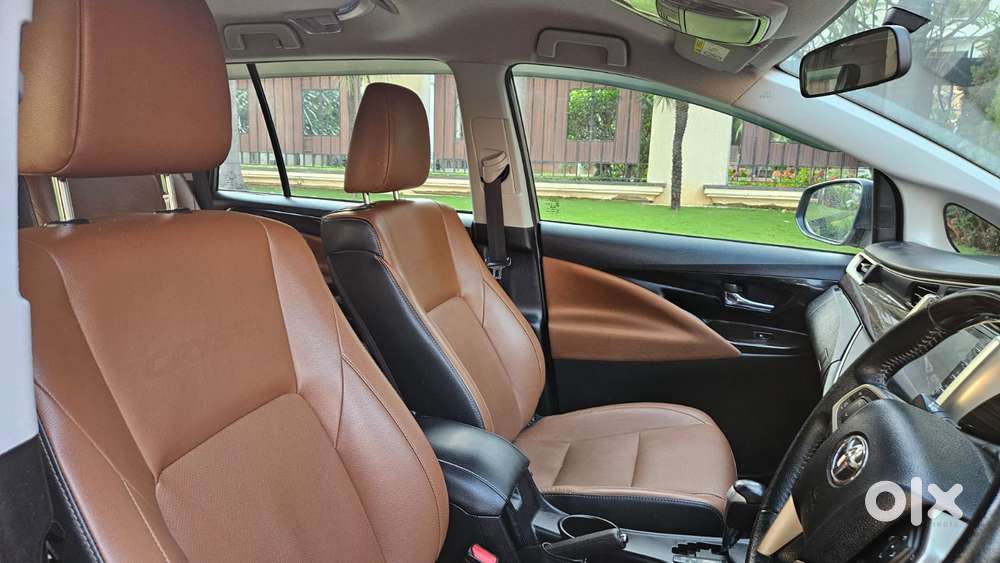Toyota Innova Crysta [2020-ongoing] 2.4 Zx 7 Str, 2022, Diesel