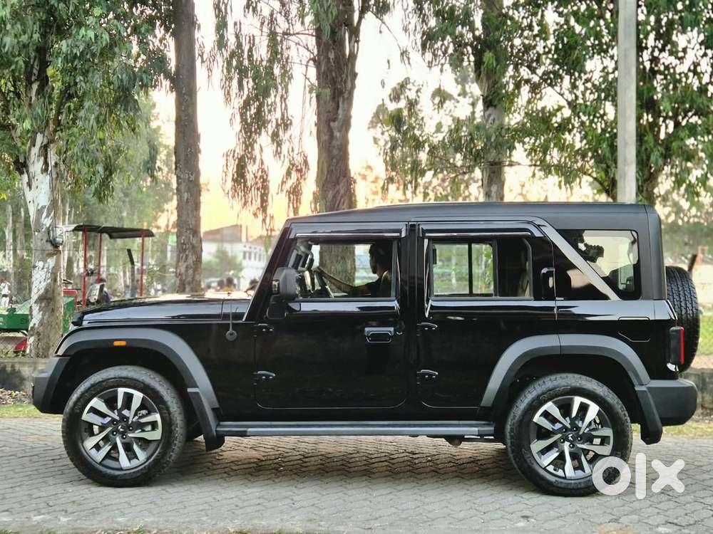 Mahindra Thar Roxx Ax7 L Diesel At 2wd, 2026, Diesel