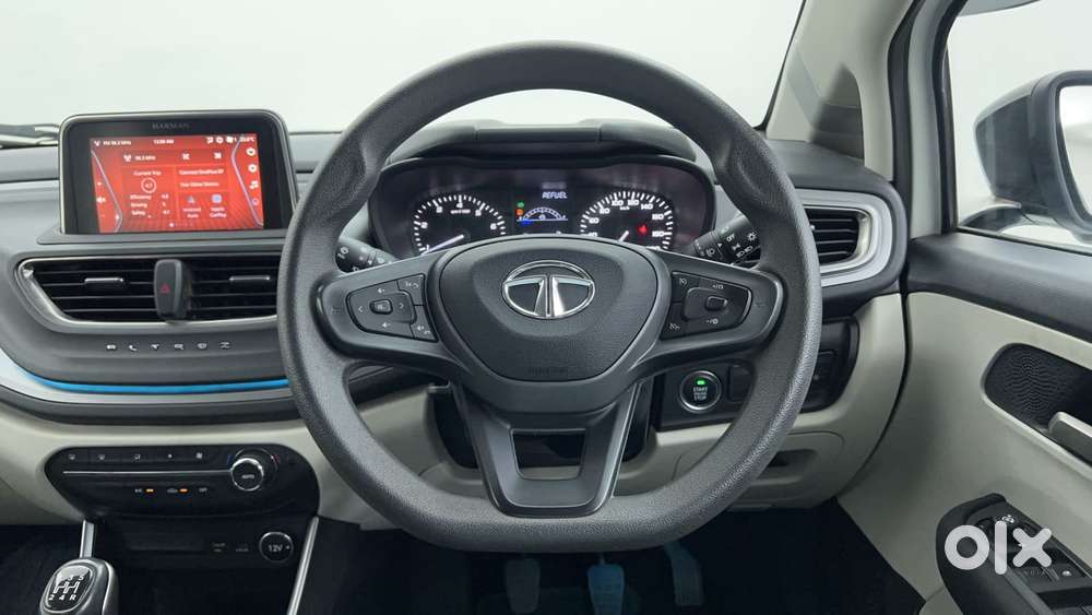 Tata Altroz Xz, 2023, Petrol