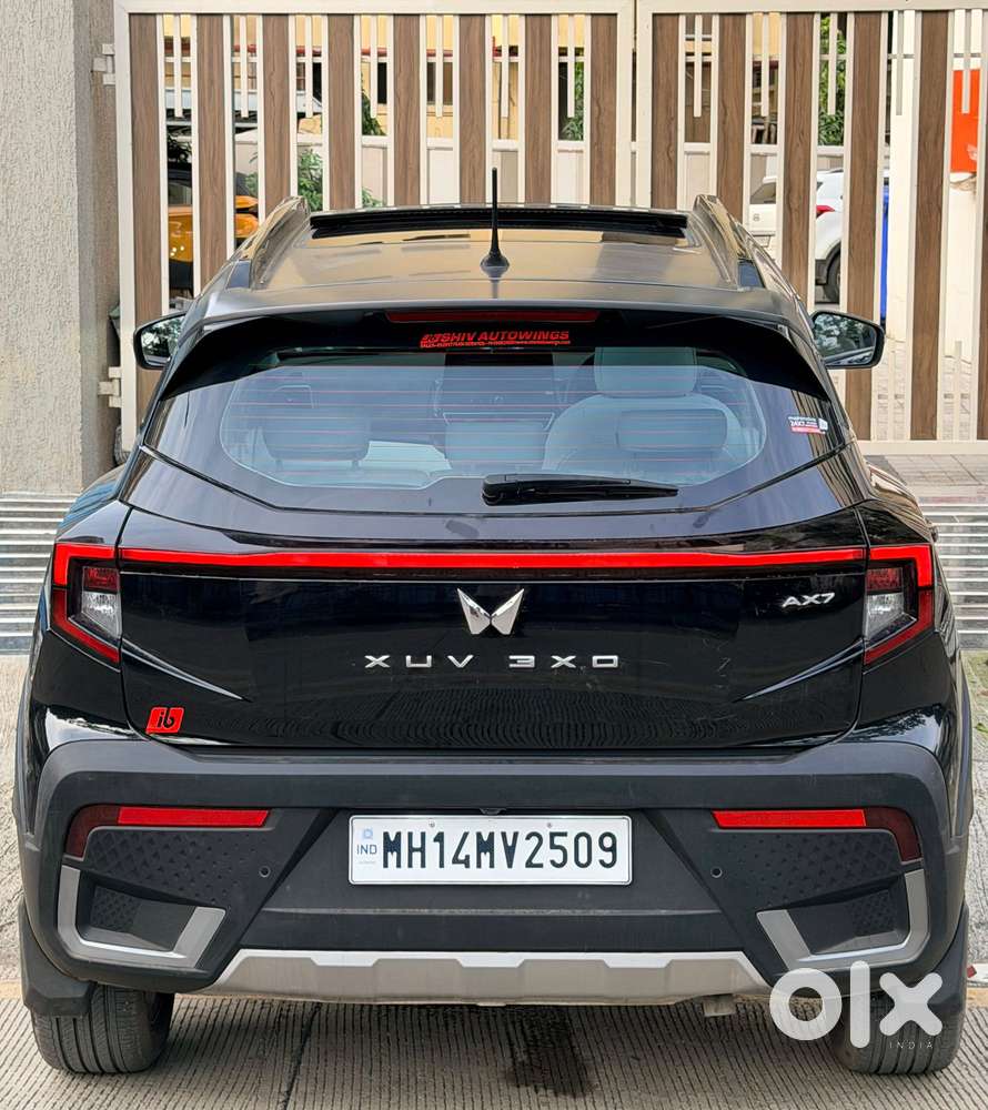 Mahindra Xuv 3xo Ax7 Diesel Mt, 2025, Diesel