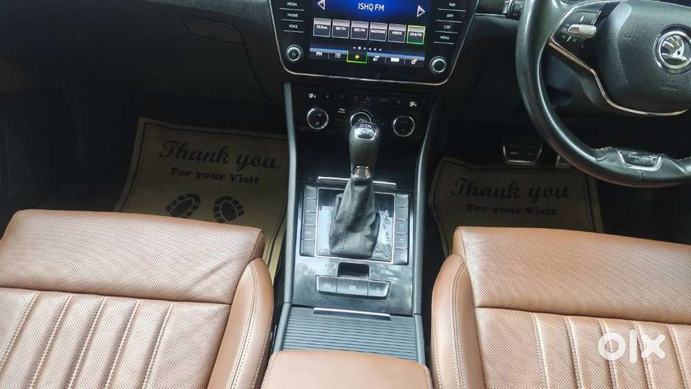 Skoda Superb 2.0 L&k Tsi At, 2022, Petrol