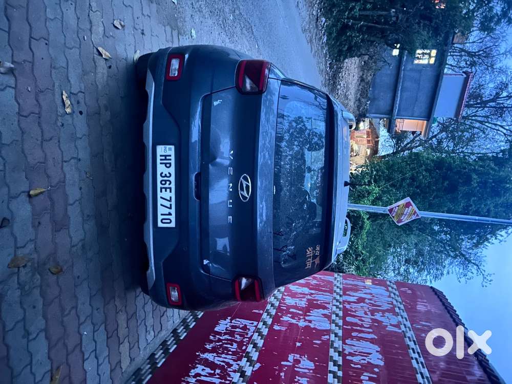 Hyundai Venue 2022 Petrol Good Condition