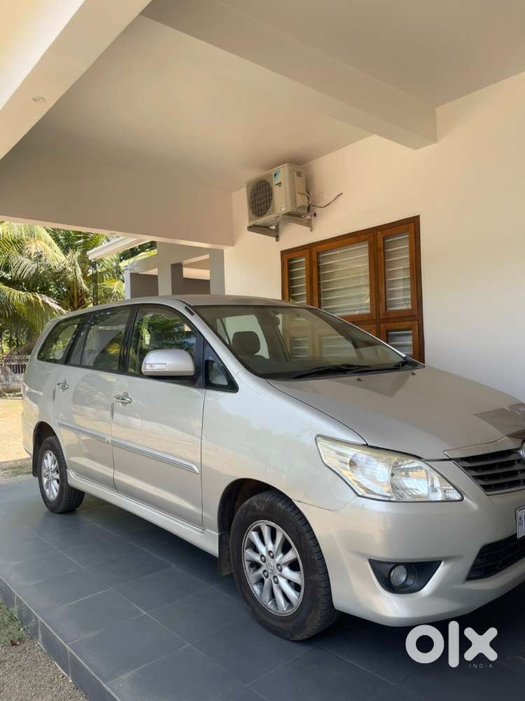 Toyota Innova 2013 Diesel Well Maintained