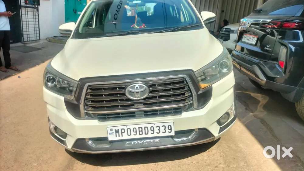 Toyota Innova Crysta 2018 Diesel 190000 Km Driven