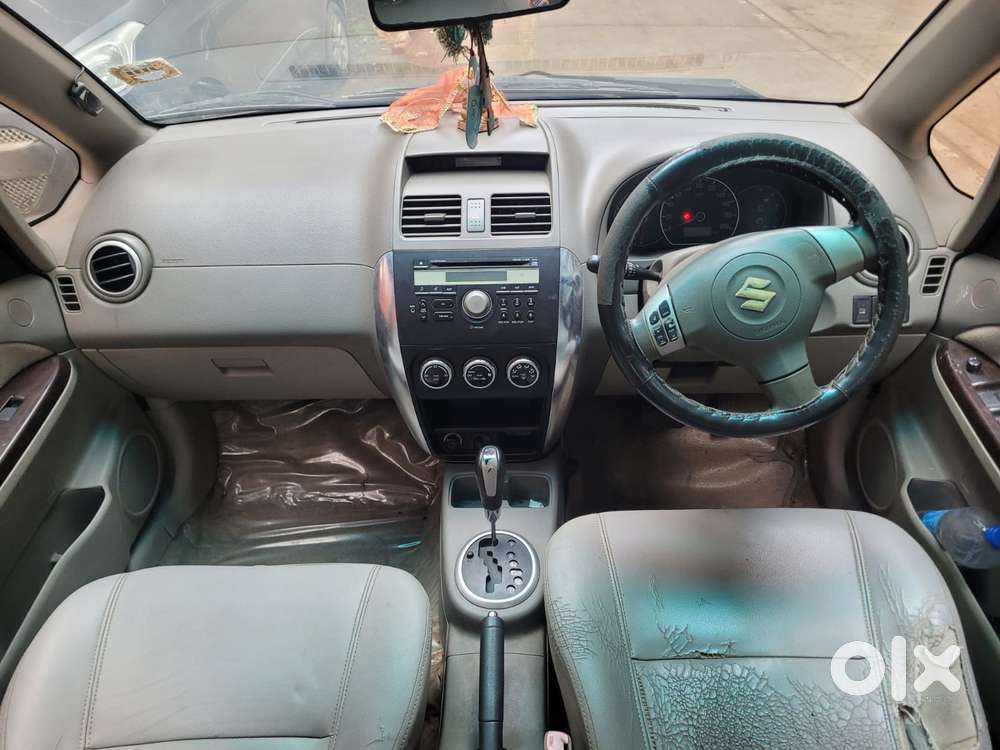 Maruti Suzuki Sx4 Zxi At Leather, 2010, Petrol