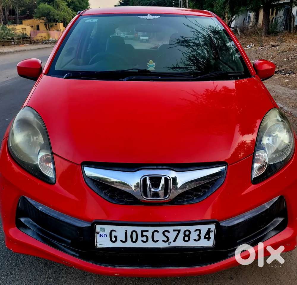 Honda Brio 2012 Petrol Well Maintained