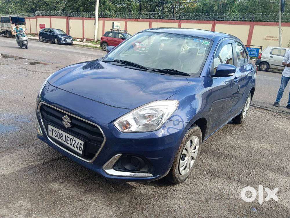 Maruti Suzuki Dzire 1.2 Vxi, 2022, Petrol