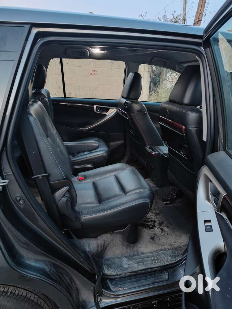 Toyota Innova Crysta 2.4 Z 7 Str, 2017, Diesel