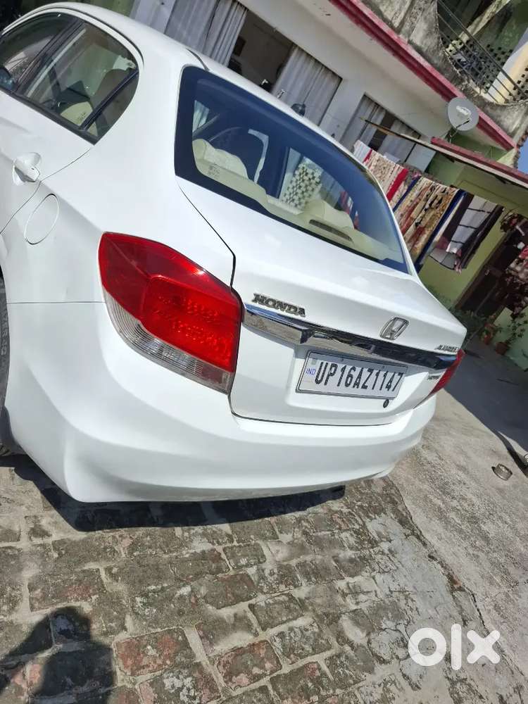Honda Amaze 2015 Diesel Well Maintained