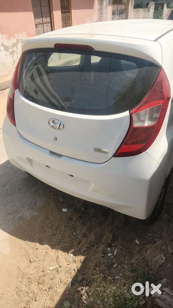 Hyundai Eon Petrol 2016 Variant