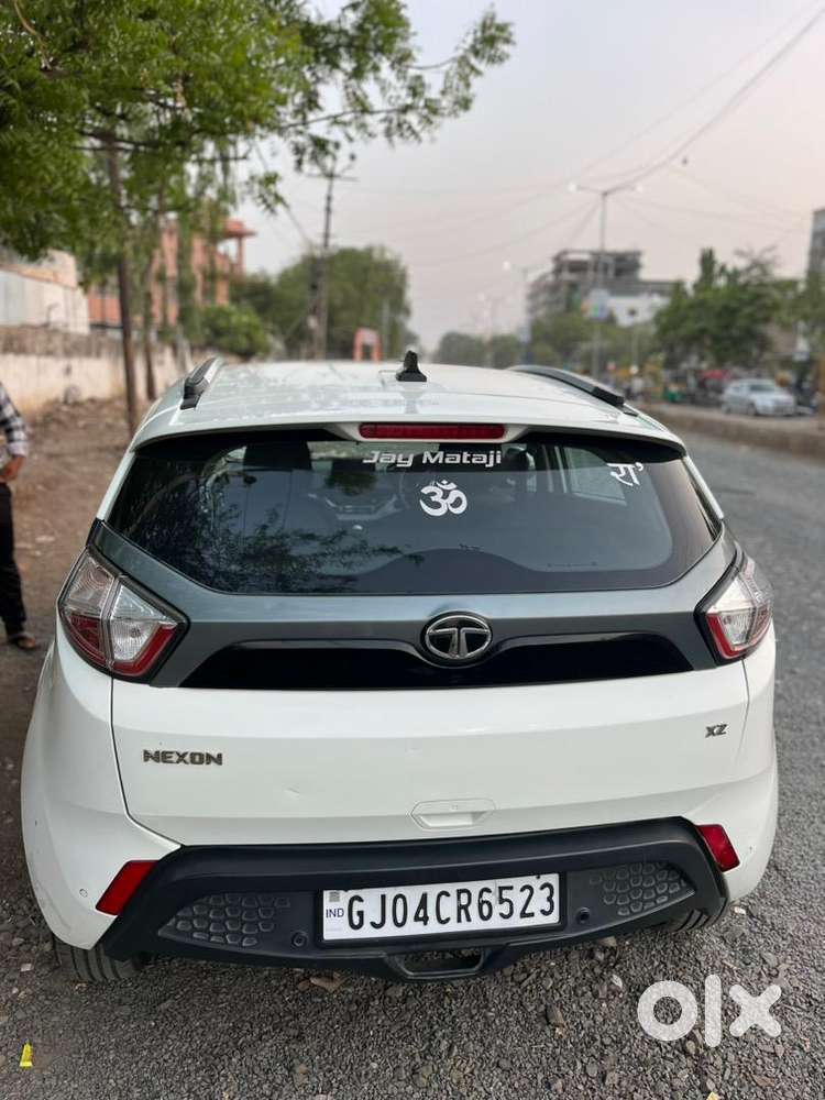 Tata Car Hybrid 2018