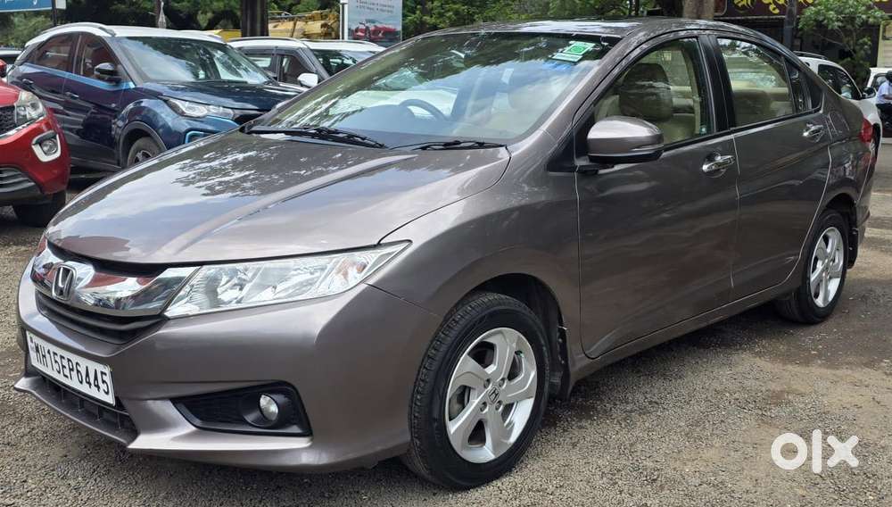 Honda City V At Sunroof, 2015, Petrol