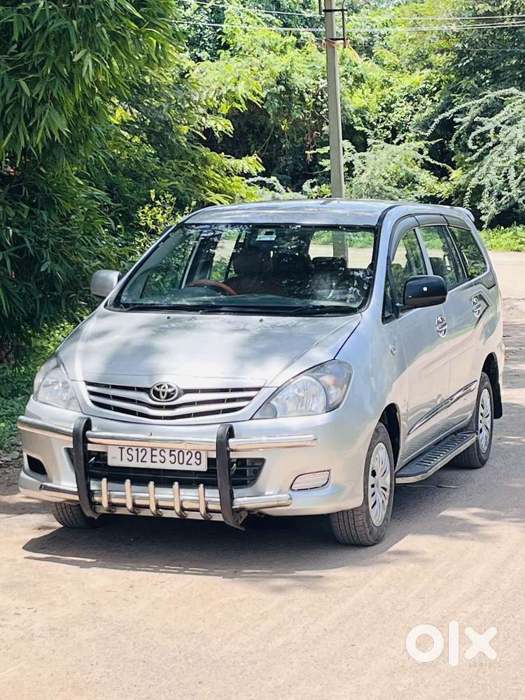 Toyota Innova, 2011, Diesel