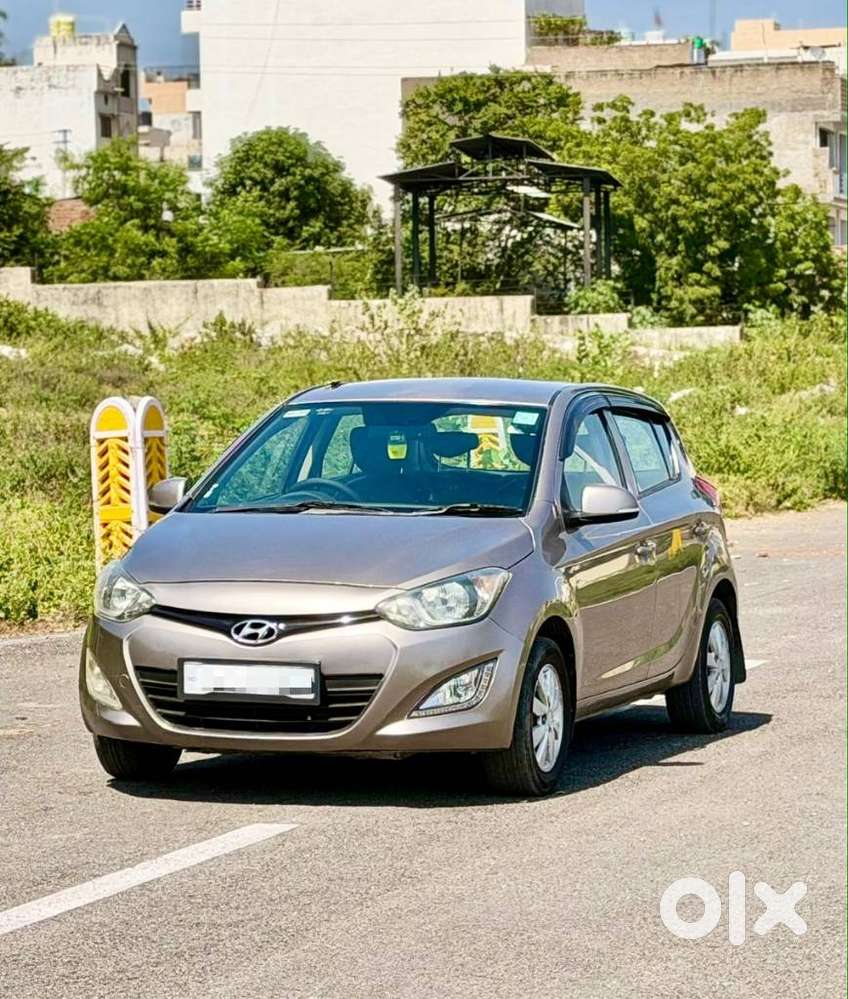 Hyundai I20 Sportz 1.2 Bs-iv, 2013, Diesel