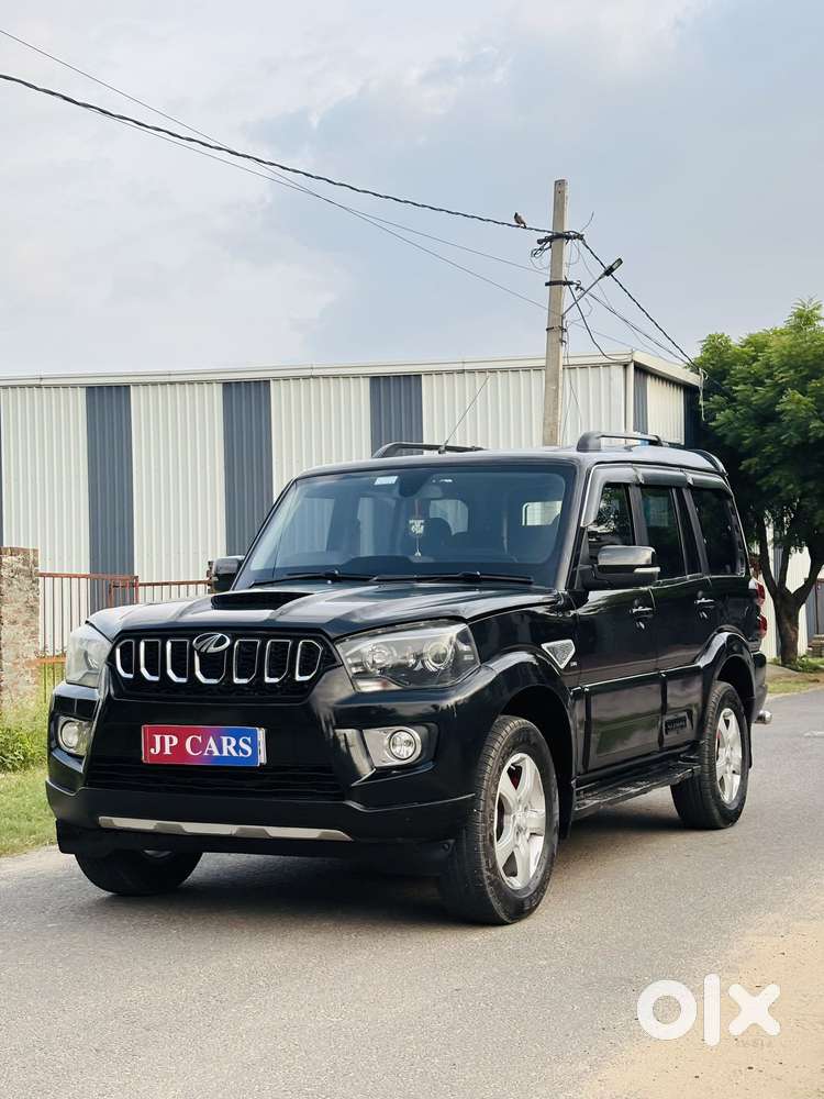 Mahindra Scorpio Classic 2.2 S 11 Mt 7 Str, 2018, Diesel