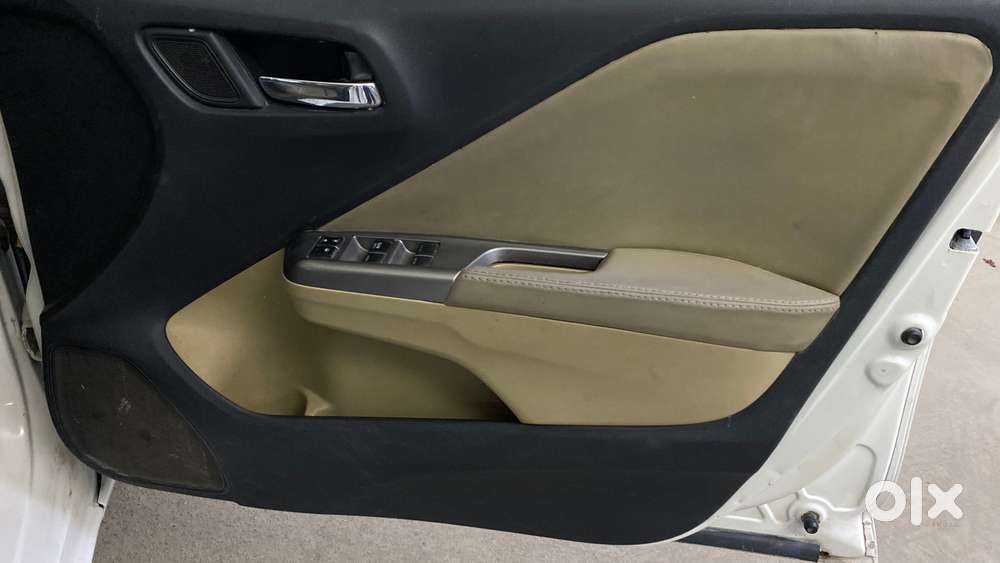 Honda City 2015-2017 I Vtec V, 2016, Petrol