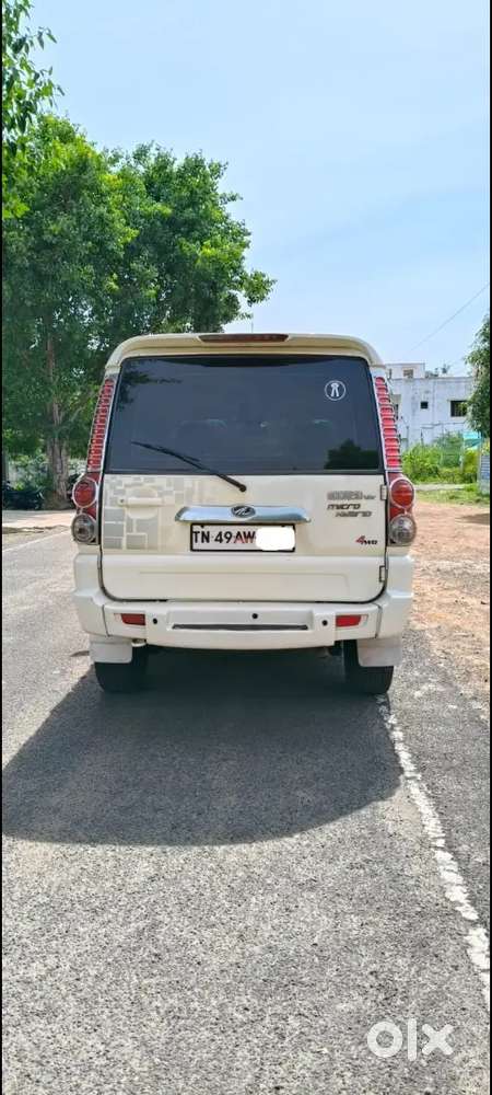 Mahindra Scorpio 2011 Diesel Manual