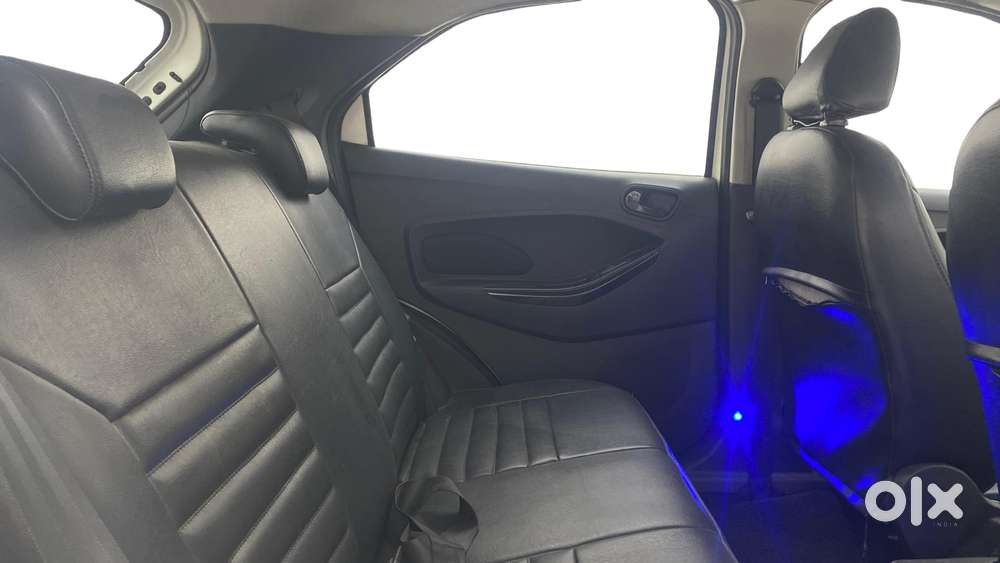 Ford Figo 2012-2015 Petrol Titanium, 2020, Petrol