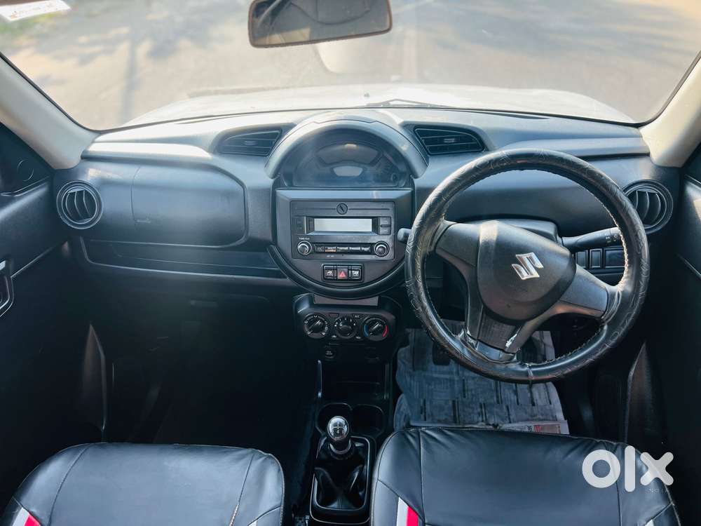 Maruti Suzuki S-presso Vxi Opt, 2020, Petrol
