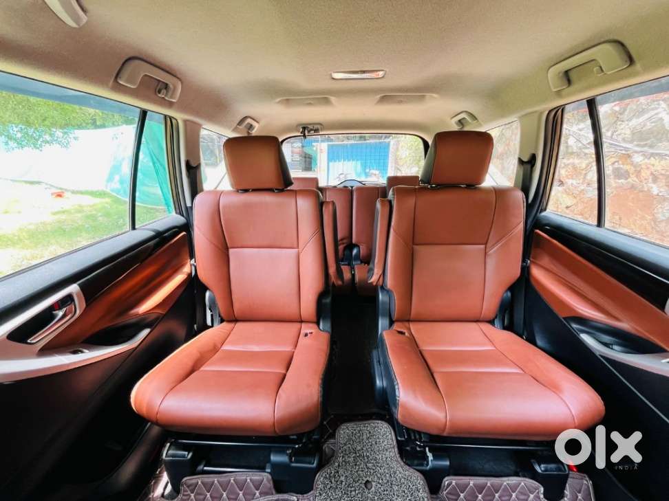Toyota Innova Crysta 2.8 Gx At, 2018, Diesel