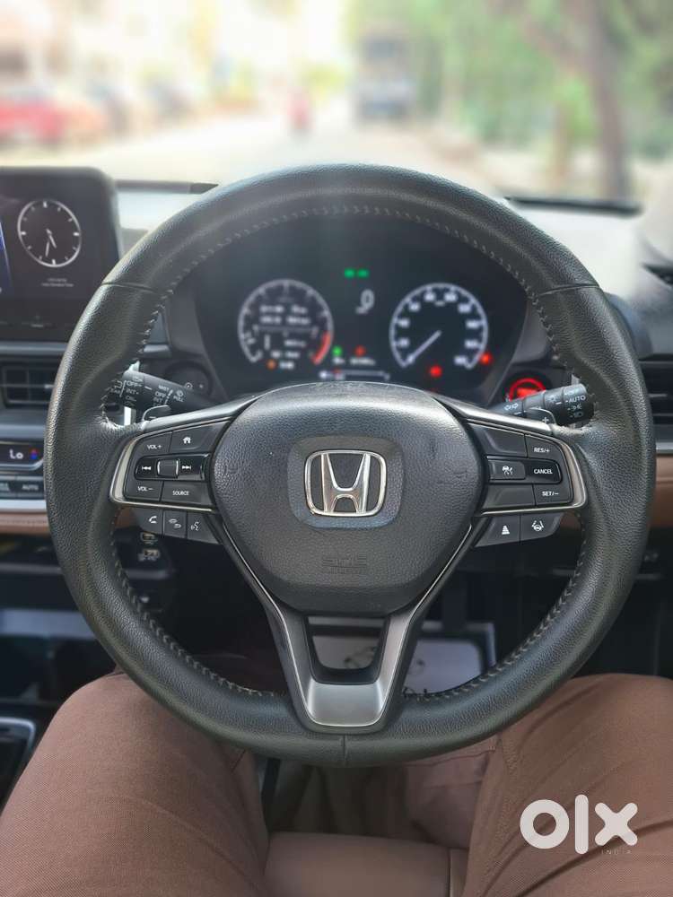 Honda Elevate Zx Cvt, 2023, Petrol