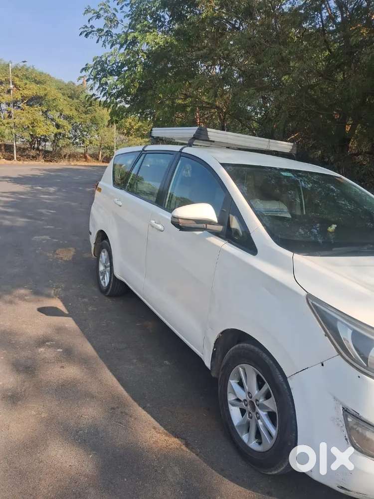 Toyota Innova Crysta 2017