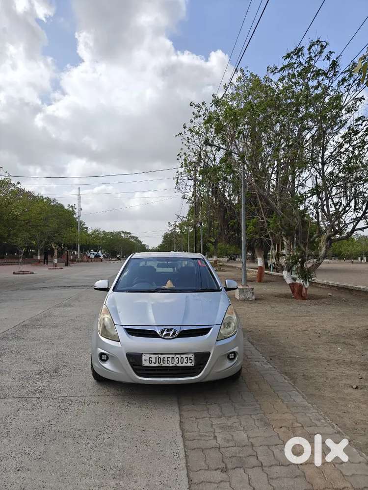 Hyundai I20 Sportz 2011 Petrol