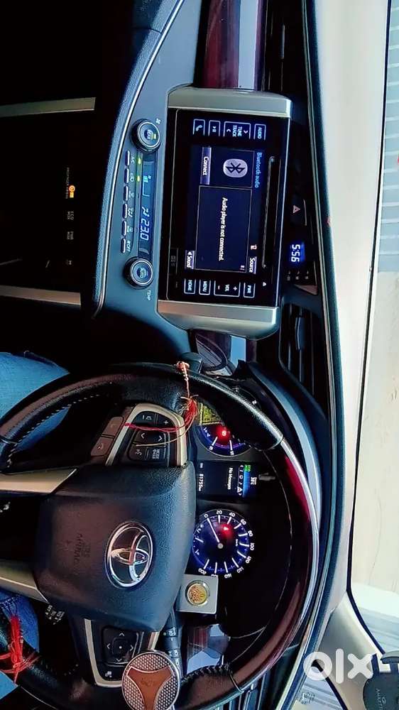 Toyota Innova Crysta 2.4 Z