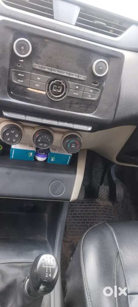 Renault Triber 2022 Petrol 100000 Km Driven