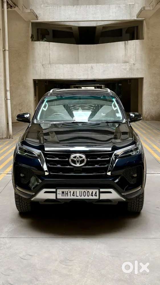 Toyota Fortuner 2024 Diesel 18160 Km Driven