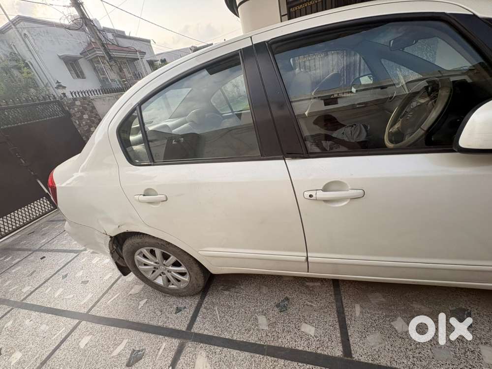 Maruti Suzuki Dzire 2012