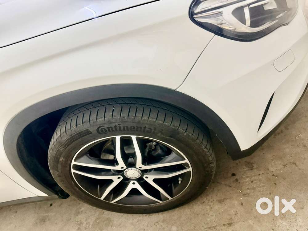 Mercedes-benz Gla Diesel 2015-2016 - Very Good Condition