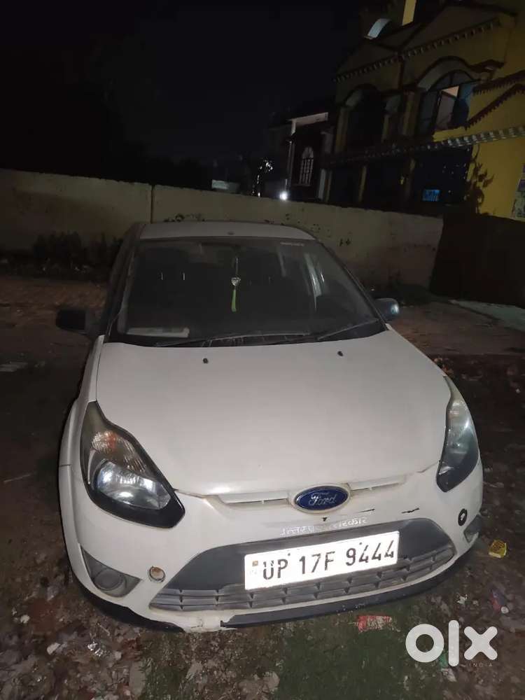 Ford Figo 2012 Petrol 68000 Km Driven