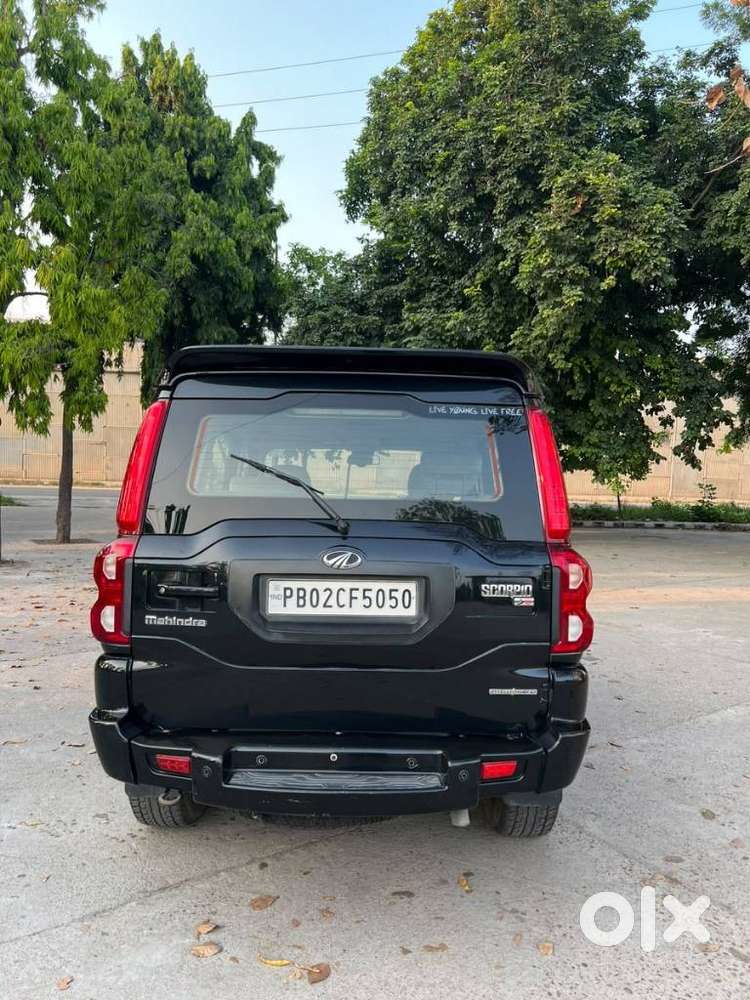 Mahindra Scorpio S10, 2017, Diesel