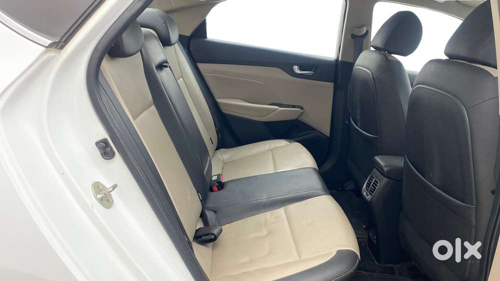 Hyundai Verna 1.6 Sx (o) Vtvt, 2019, Petrol